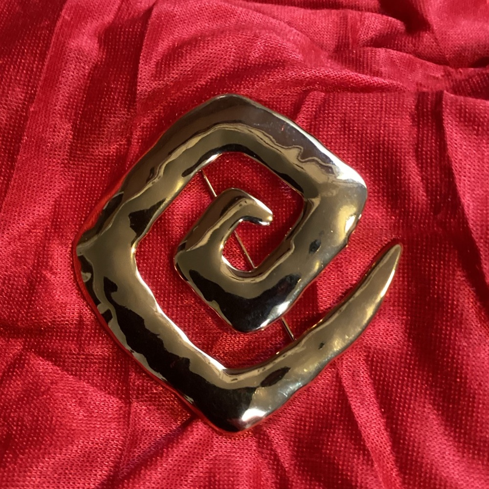 Vintage Jonette Jewelry Gold 1980s Brooch